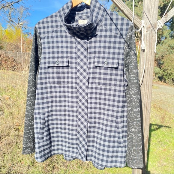Logo by Lori Goldstein Shirt in Black & Grey Plaid Long Sleeves & Funnel Collar - Picture 1 of 12